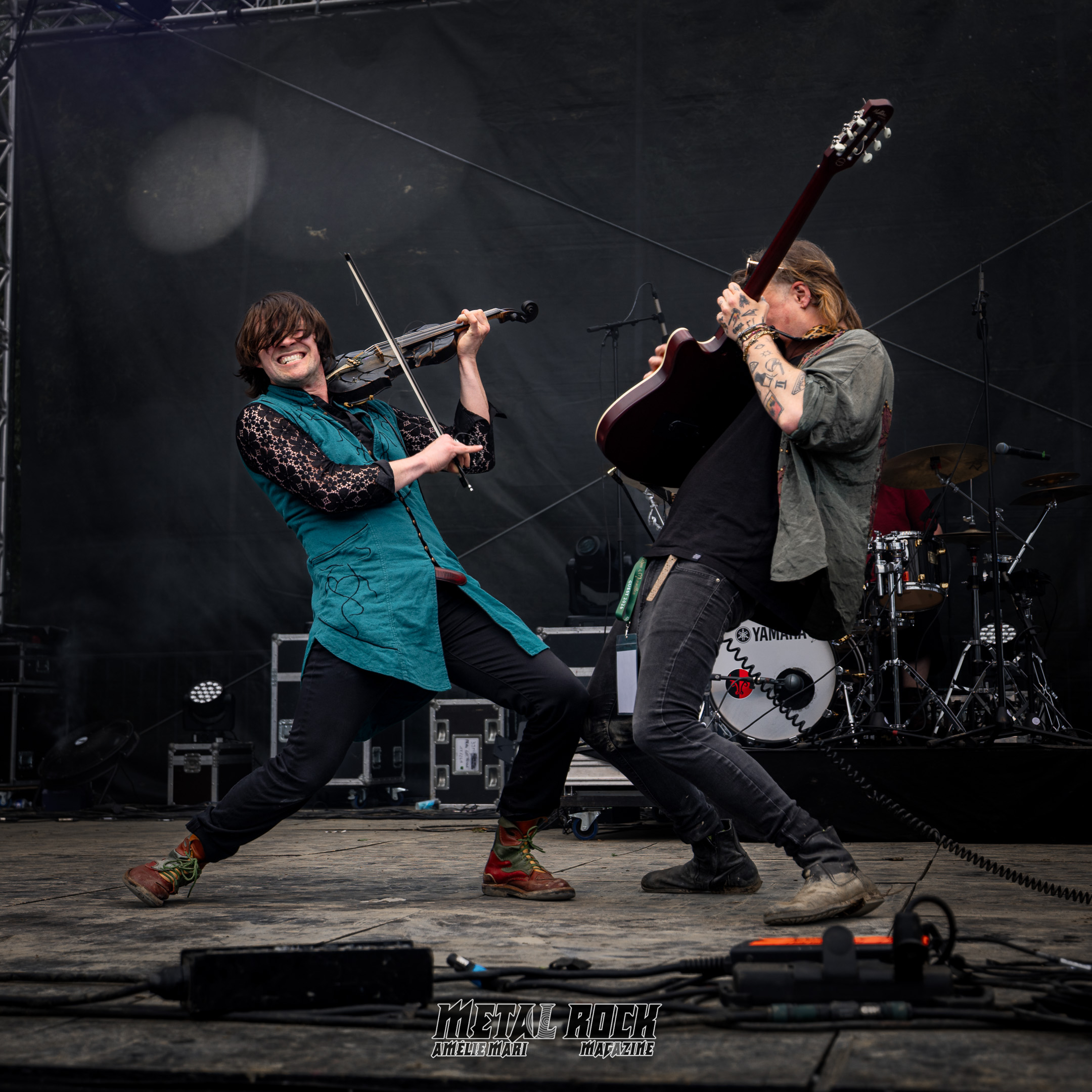 2026-TheTroubleNotes-Bruguiere-Echosetmerveilles-090