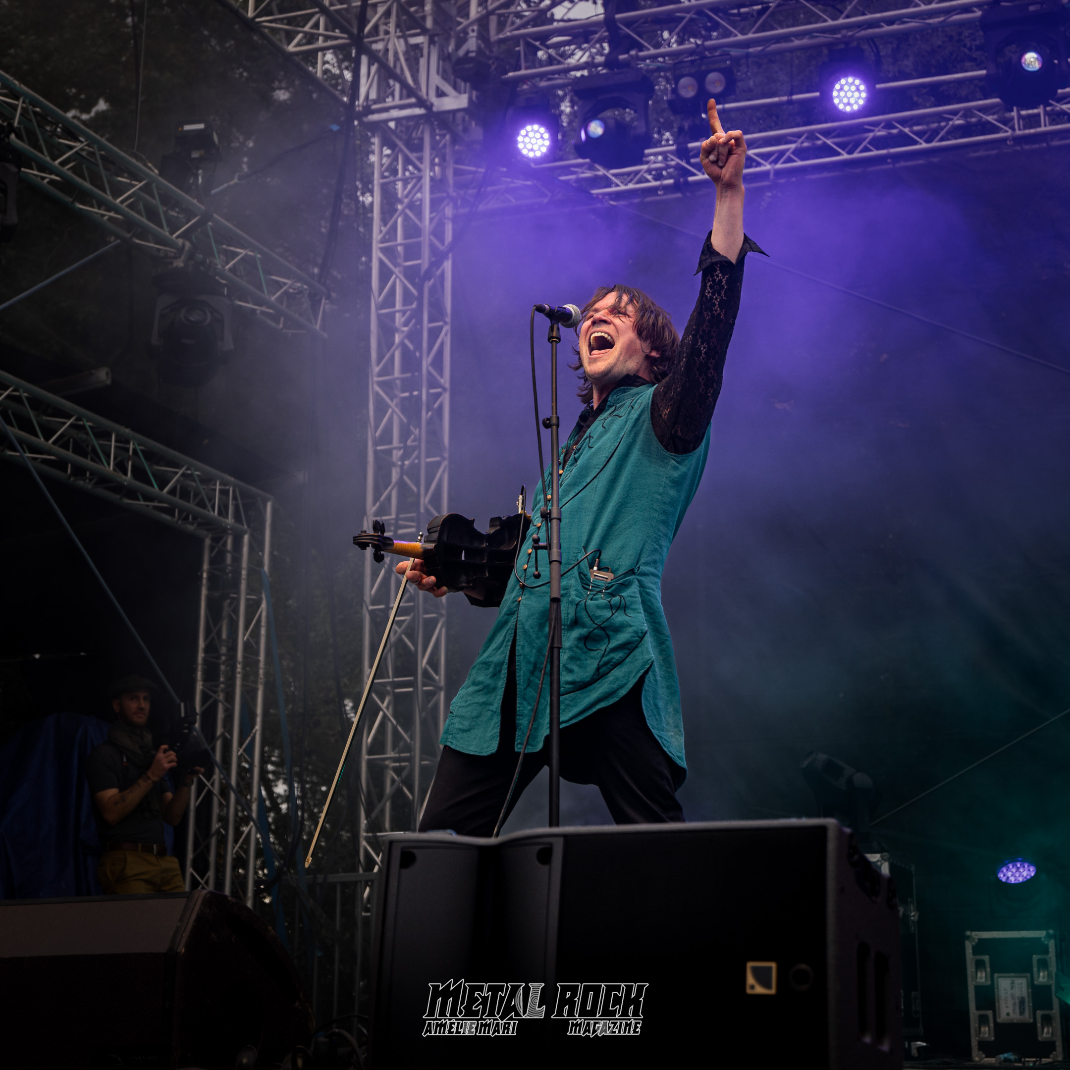 2026-TheTroubleNotes-Bruguiere-Echosetmerveilles-120