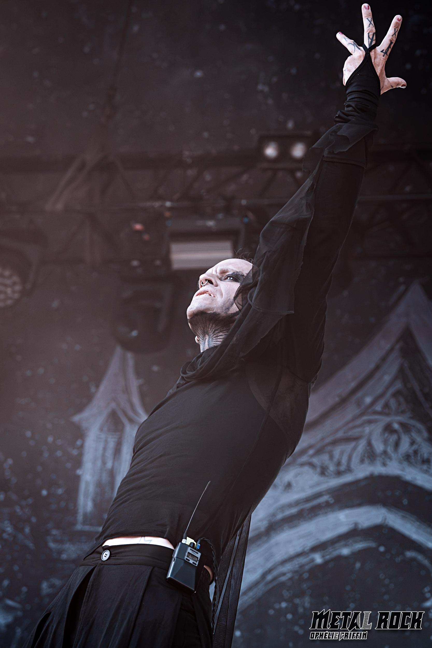 ALP05715-2
